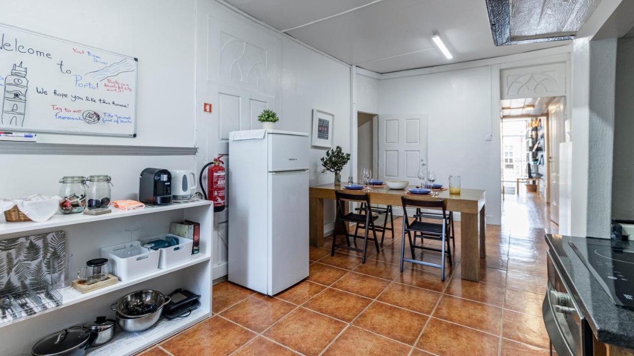 Porto 61 - Bright 2Br W/ Balcony By Lovelystay Kültér fotó