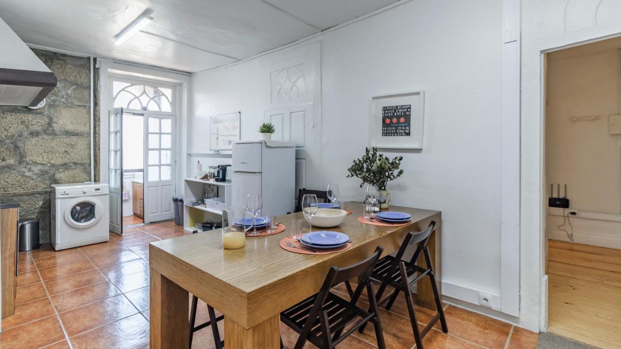 Porto 61 - Bright 2Br W/ Balcony By Lovelystay Kültér fotó